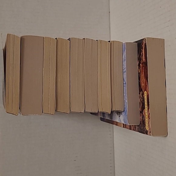 10 Large Print Love Inspired Suspense Inspirational Romance Paperback Books - Picture 14 of 16